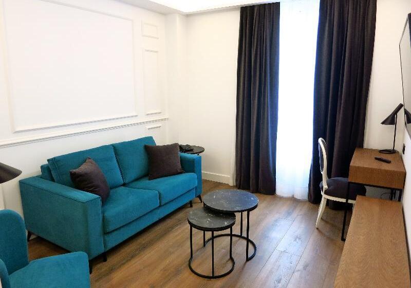 Habitación Familiar, Gran Hotel La Florida G.l Monumento
