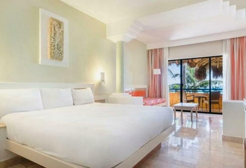 Junior Suite mit Meerblick, Iberostar Waves Quetzal