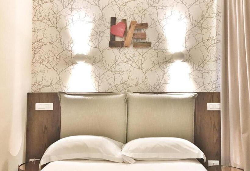 Номер Economy, Select Suites & Spa   Apartments