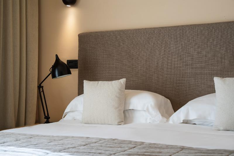 Люкс, Select Suites & Spa   Apartments