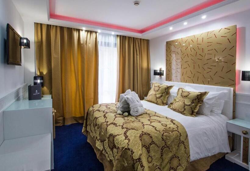 اتاق استاندارد با چشم‌انداز کوهستان, Princesa Parc Excellence