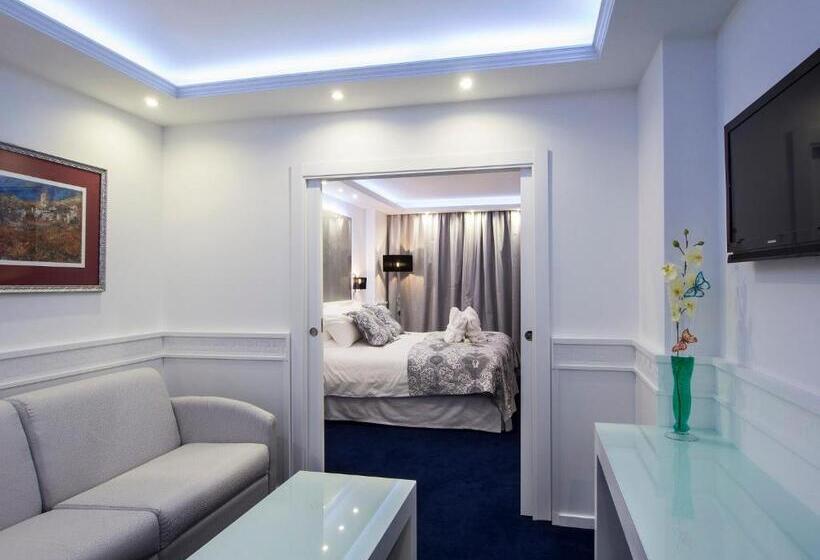 سوییت با چشم‌انداز کوه, Princesa Parc Excellence