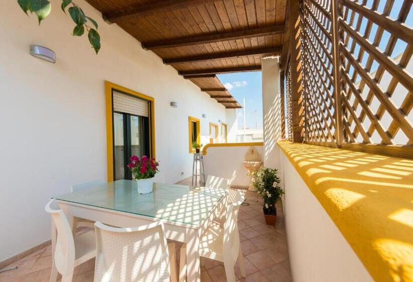 Люкс 2 Спальни, B&b Li Tarici