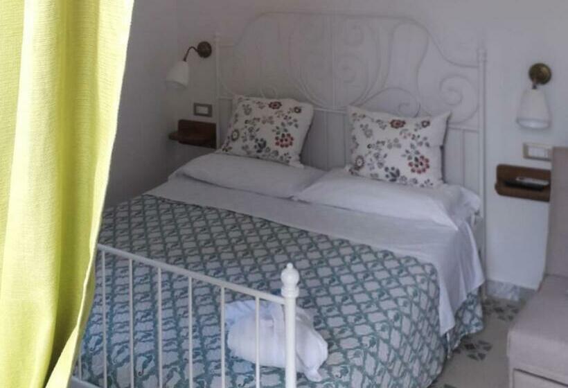 Номер Стандарт Трехместный, Domus Linda B&b