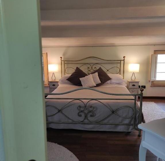 سوییت جونیور, B&b Chez Nous   Città Della Pieve