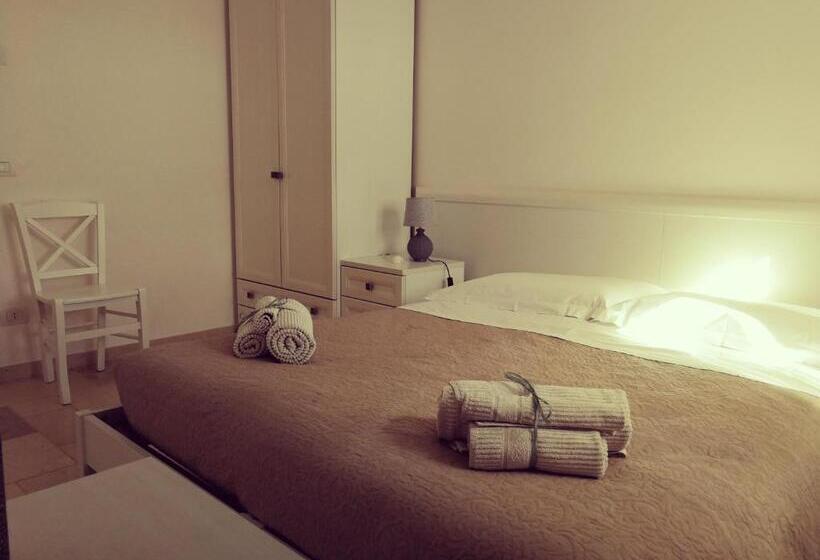 Junior Suite, Lunali