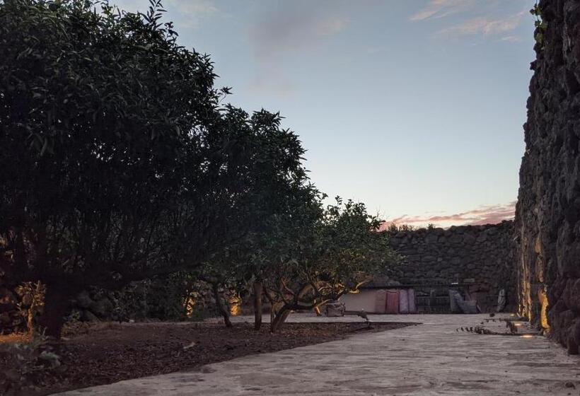 클래식 4인 룸, Horizon Pantelleria