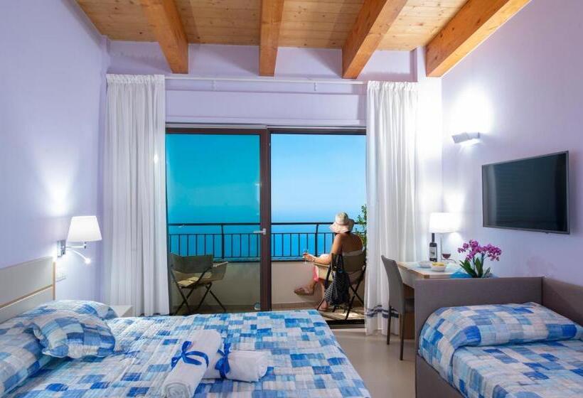 اتاق لوکس, Villa Paradise Resort