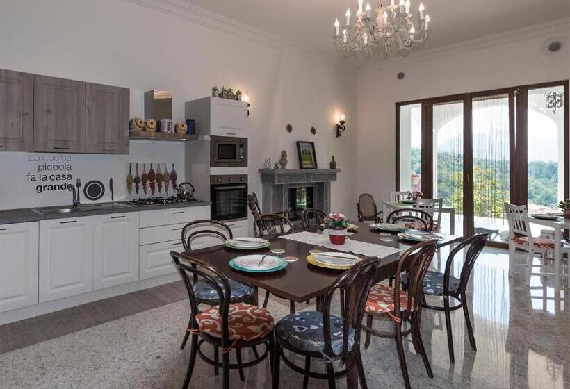 اتاق استاندارد سه نفره, Villa Alemi