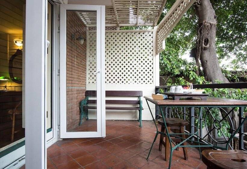 اتاق لوکس, Buddy Lodge, Khaosan Road