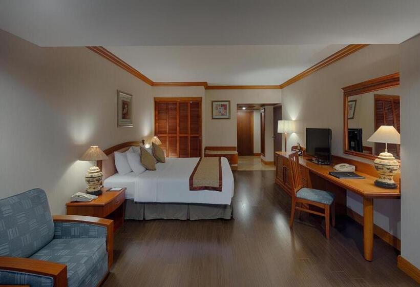 اتاق استاندارد با تخت بزرگ, Halong Plaza
