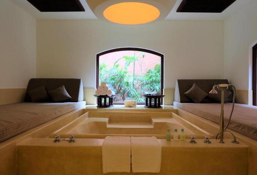 Люкс с Балконом, Hyatt Regency Hua Hin