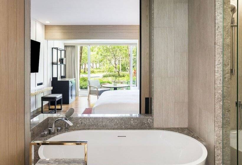 Номер Deluxe Кровать Кинг, Hyatt Regency Hua Hin