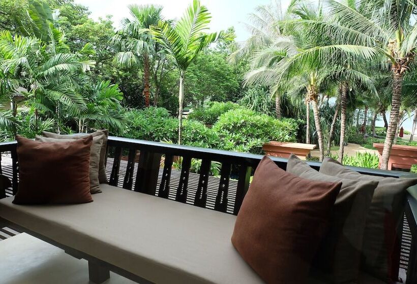 Люкс с Балконом, Hyatt Regency Hua Hin