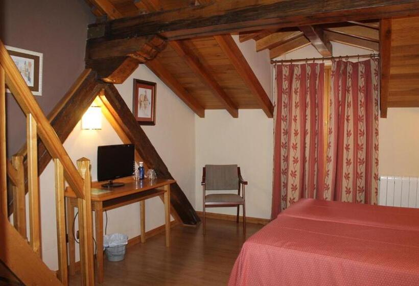 Номер Стандарт Трехместный, San Roque