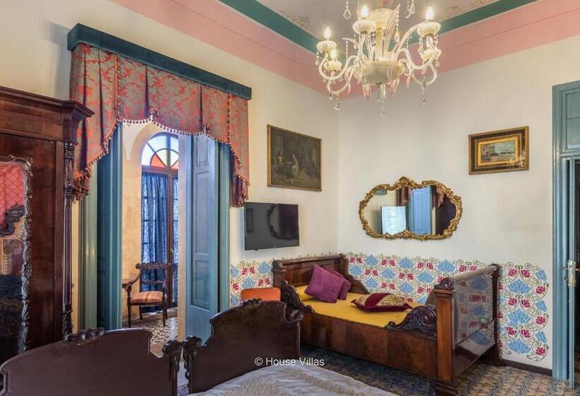 Люкс Кровать Кинг, Villa Nicolaci   Liberty Suites
