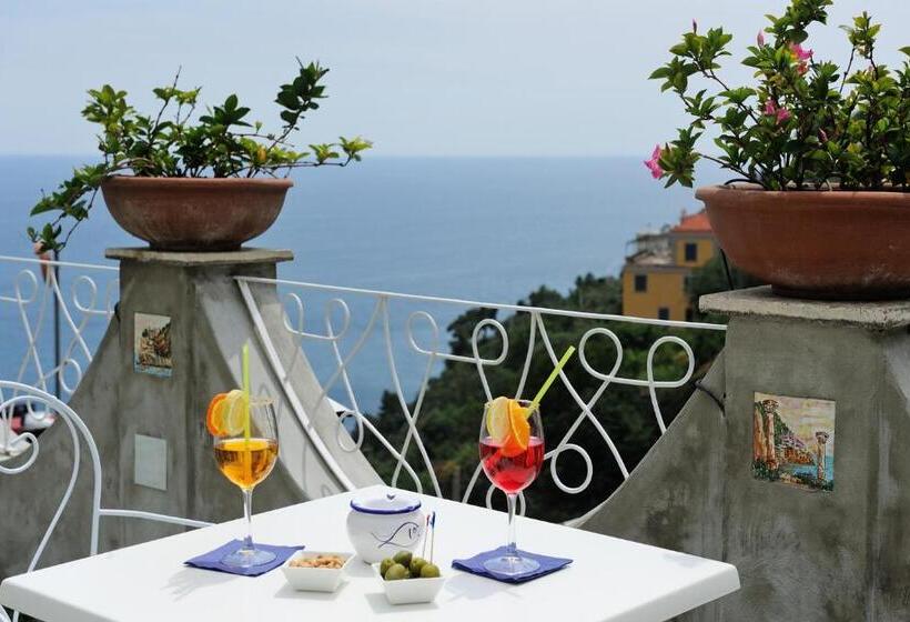 سوییت با چشم‌انداز دریا, Villa Guarracino Amalfi