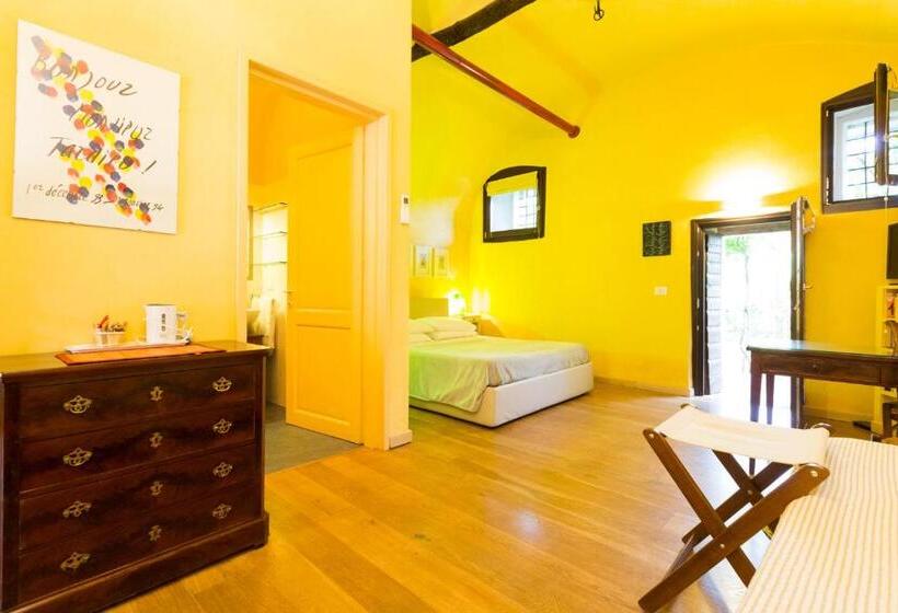 Трехместный Номер Стандарт Вид на Сад, B&b Corte Delle Muse