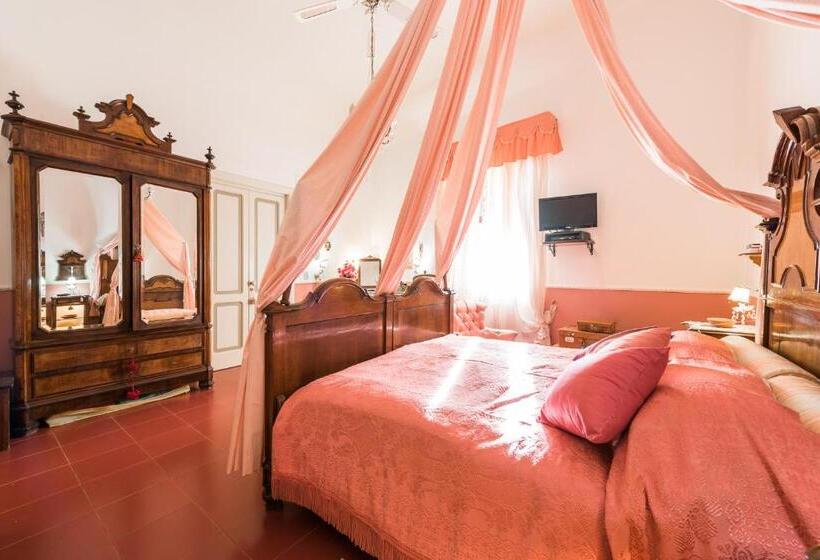 سوئیت 2 خوابه, Villa Mariella Pittorino   Camere In B&b