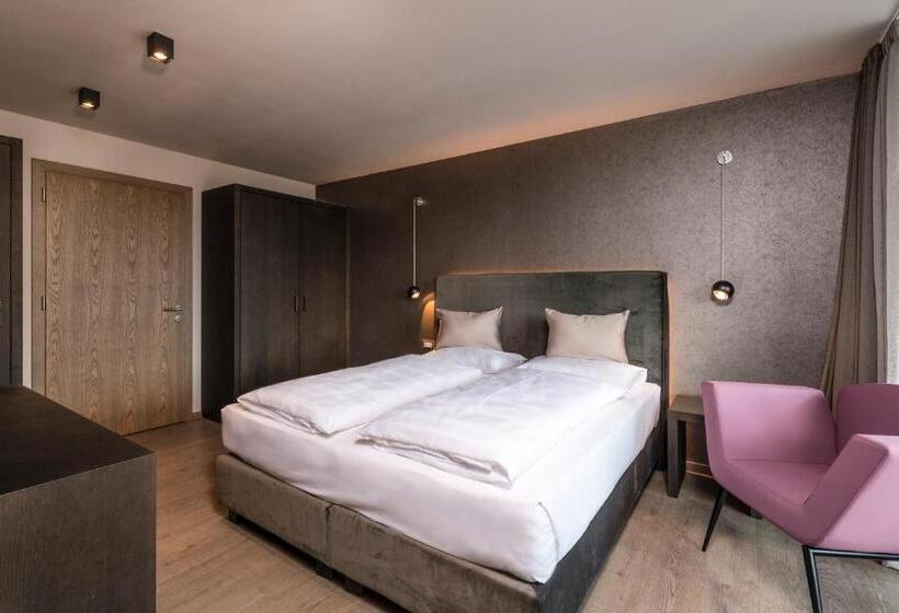 标准间带阳台, Appartements Schmied Hans