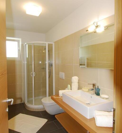 Апартаменты 1 Спальня с Балконом, Appartements Schmied Hans