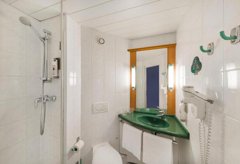 اتاق استاندارد, Ibis Praha Mala Strana