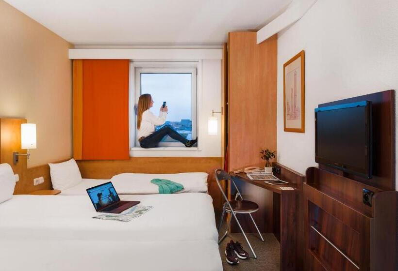 اتاق استاندارد, Ibis Praha Mala Strana