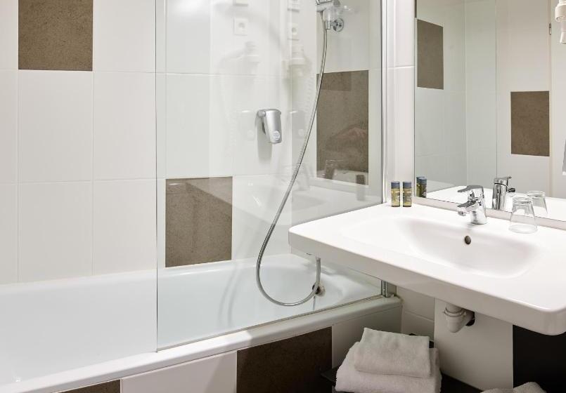 Номер Стандарт Адаптированный для Инвалидов, Best Western Hotel Wavre