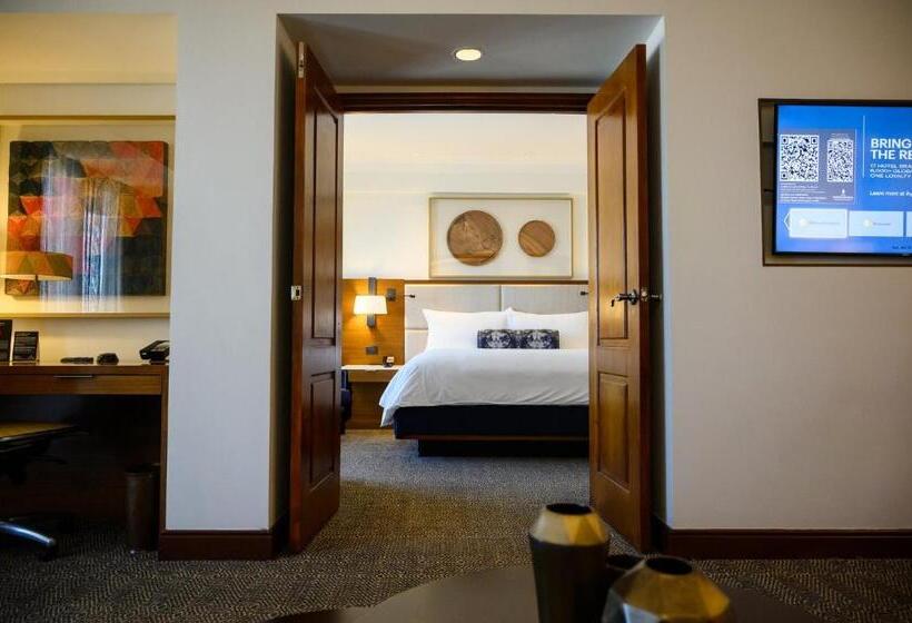 Suite with lake view, Real Intercontinental Metrocentro Managua, An Ihg