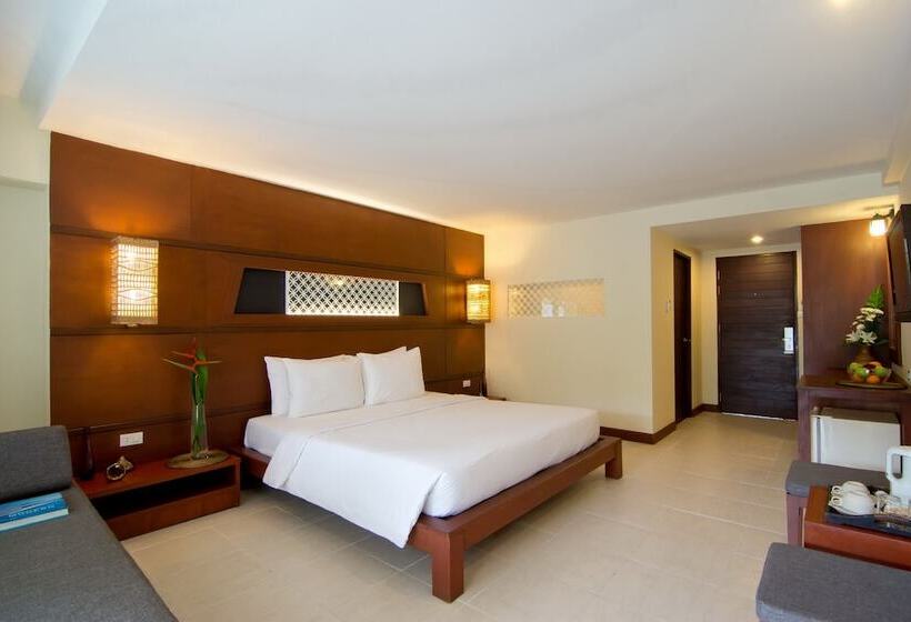 Номер Deluxe, Sunshine Garden Resort