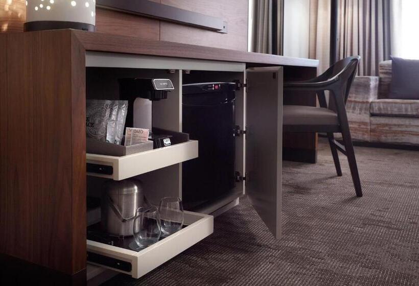 Номер Deluxe Кровать Кинг, The Westin Charlotte