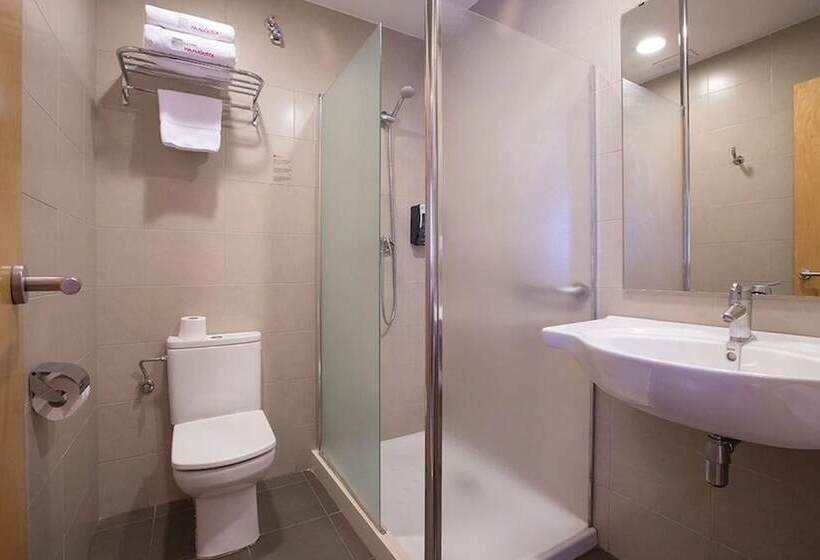 Habitación Estándar, Via Augusta