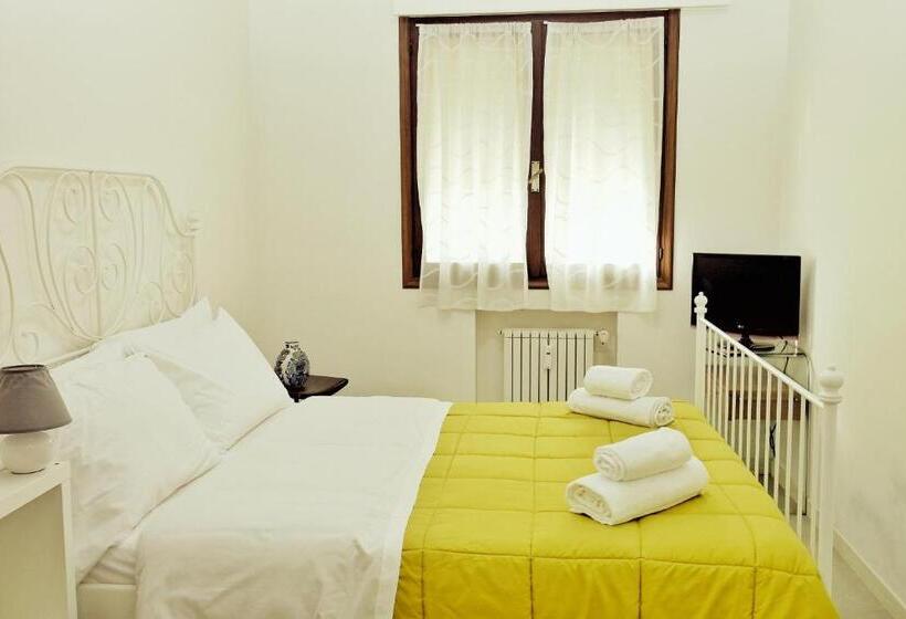 Номер Стандарт, Rosa Garden B&b
