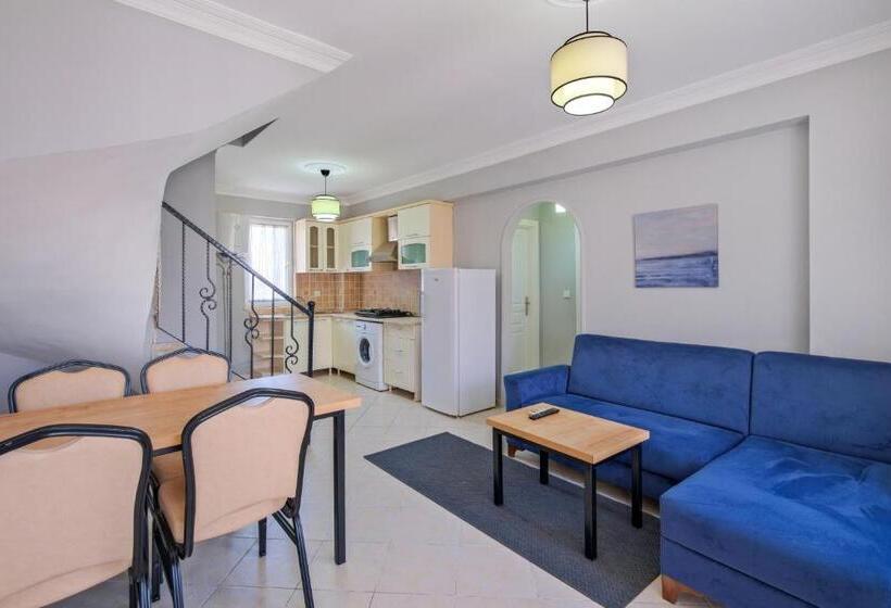 Apartamento 3 Dormitórios, Gold Lion