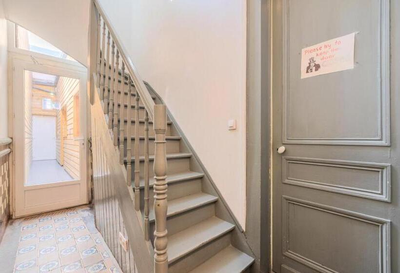 Дом 1 Спальня, Maison Victor Hugo