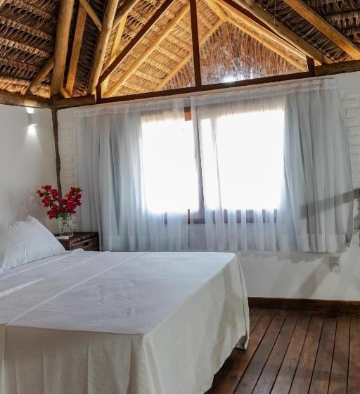 سوییت لوکس, Villa Namú Beach House Suites