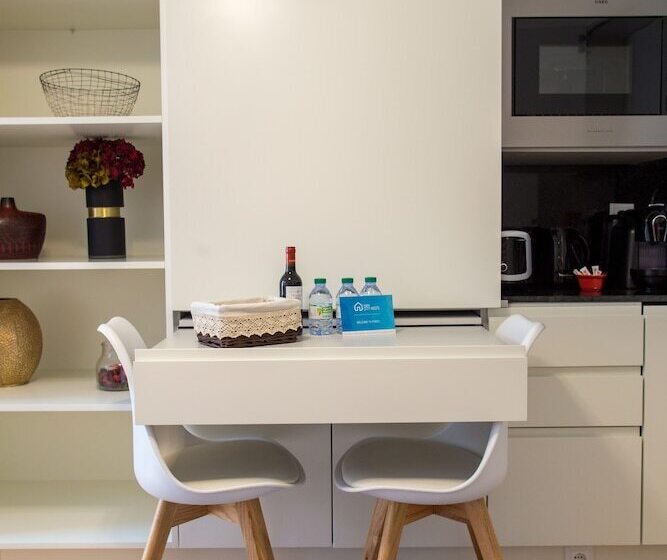 استودیوی استاندارد با چشم‌انداز شهر, Almada Story Apartments By Porto City Hosts
