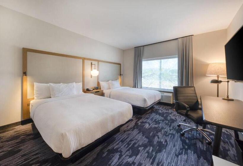 Номер Стандарт, Fairfield Inn & Suites By Marriott Charlotte Belmont