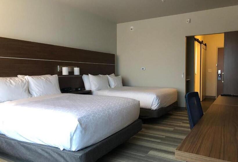 장애인을 위한 스탠다드 룸, Holiday Inn Express & Suites   Madison West   Middleton, An Ihg