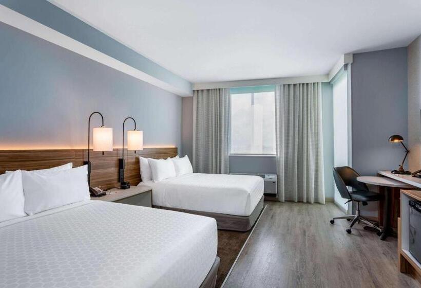 Номер Стандарт Адаптированный для Инвалидов, Wyndham Garden Miami International Airport