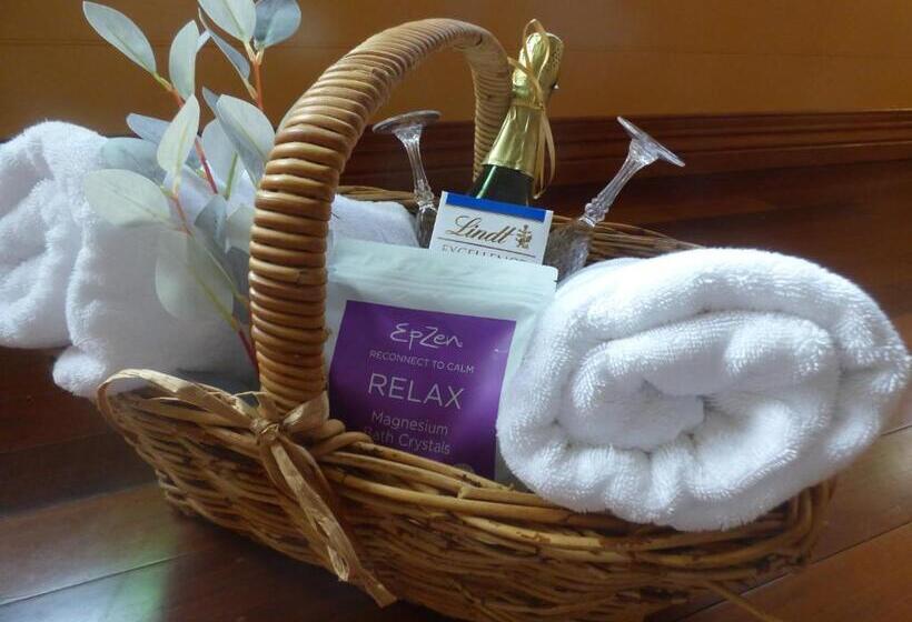 Apartamento 1 Dormitório com Sacada, Williams Lodge
