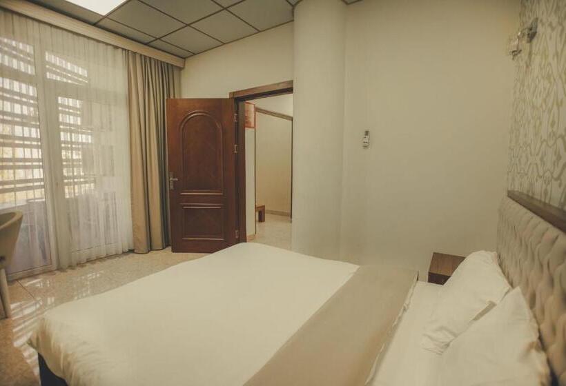 آپارتمان 2 خوابه, Rzgari Taza Salim Street