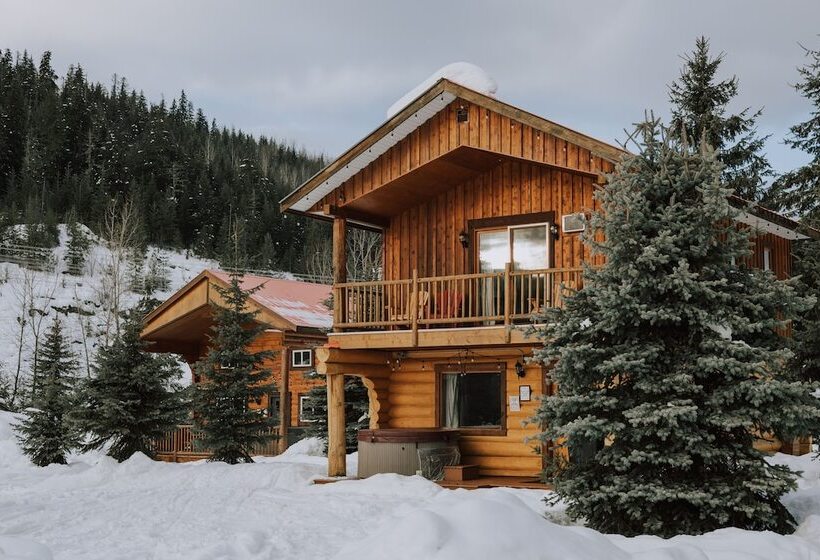 キャビン, Glacier House Hotel & Resort