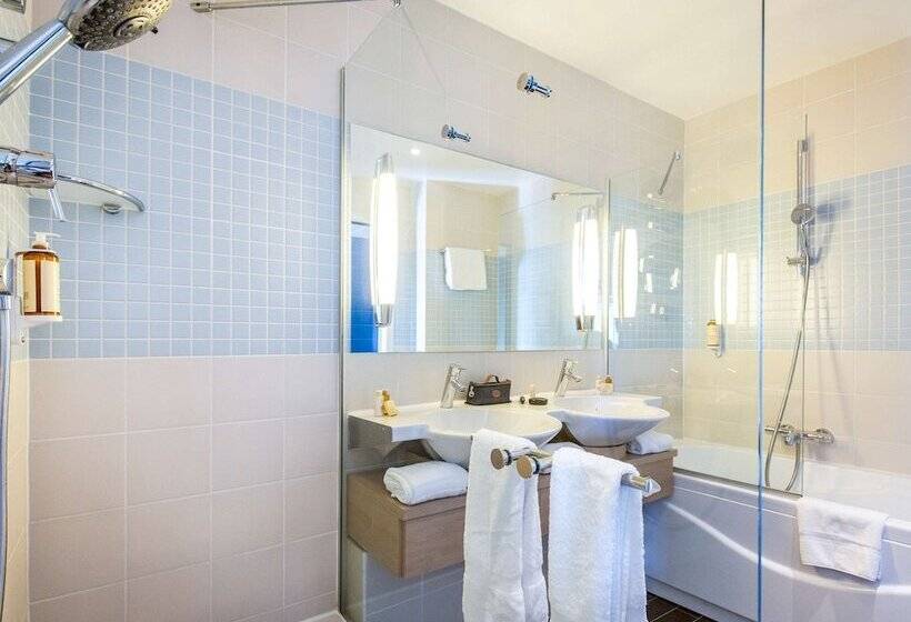 Номер Престиж, Mercure Chantilly Resort & Conventions
