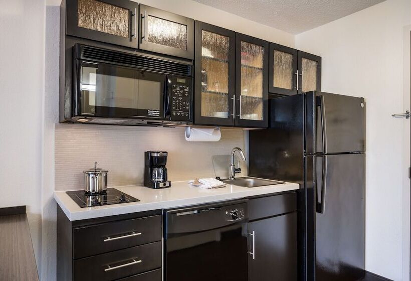 Люкс, Sonesta Simply Suites Nanuet