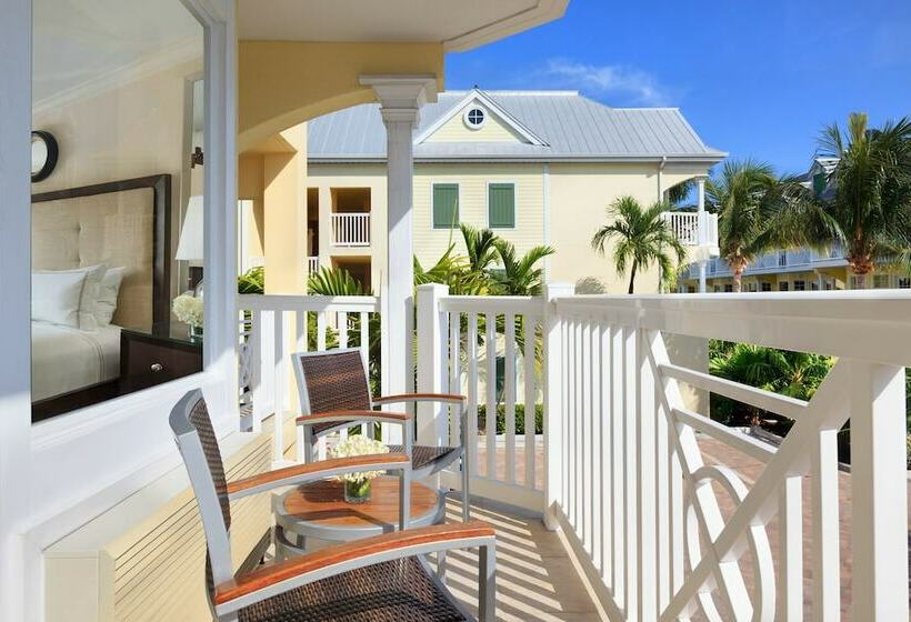 キングサイズベッドのスタンダードルーム, Southernmost Beach Resort