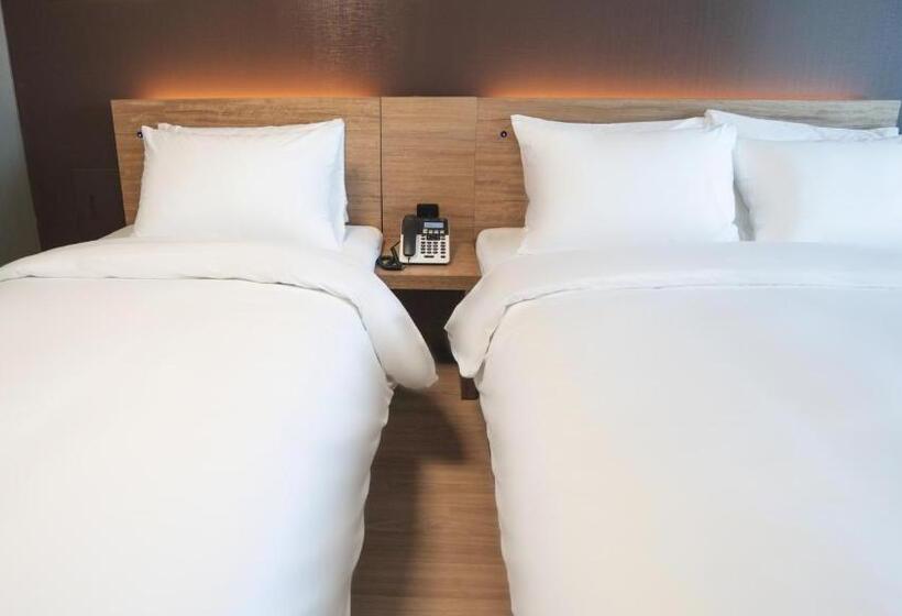 Номер Deluxe, Marinabay Sokcho