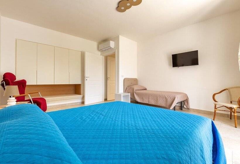 اتاق استاندارد چهار تخته, B&b I Tarocchi