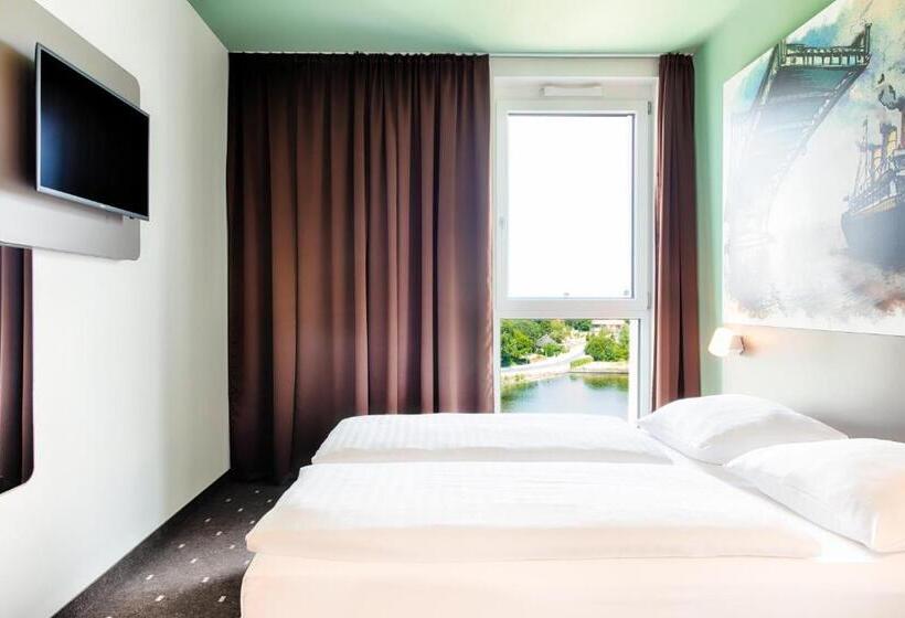 Номер Стандарт, B&b Hotel Wilhelmshaven