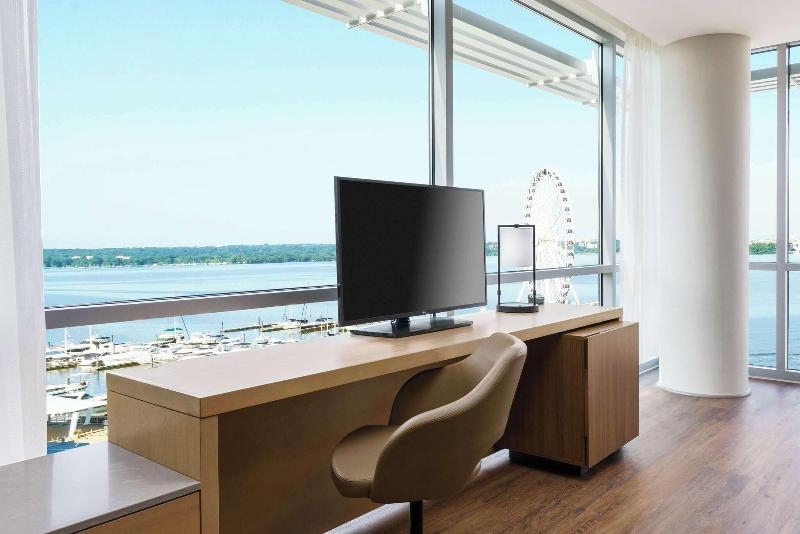 스탠다드 룸 킹사이즈 침대, Hyatt Place National Harbor